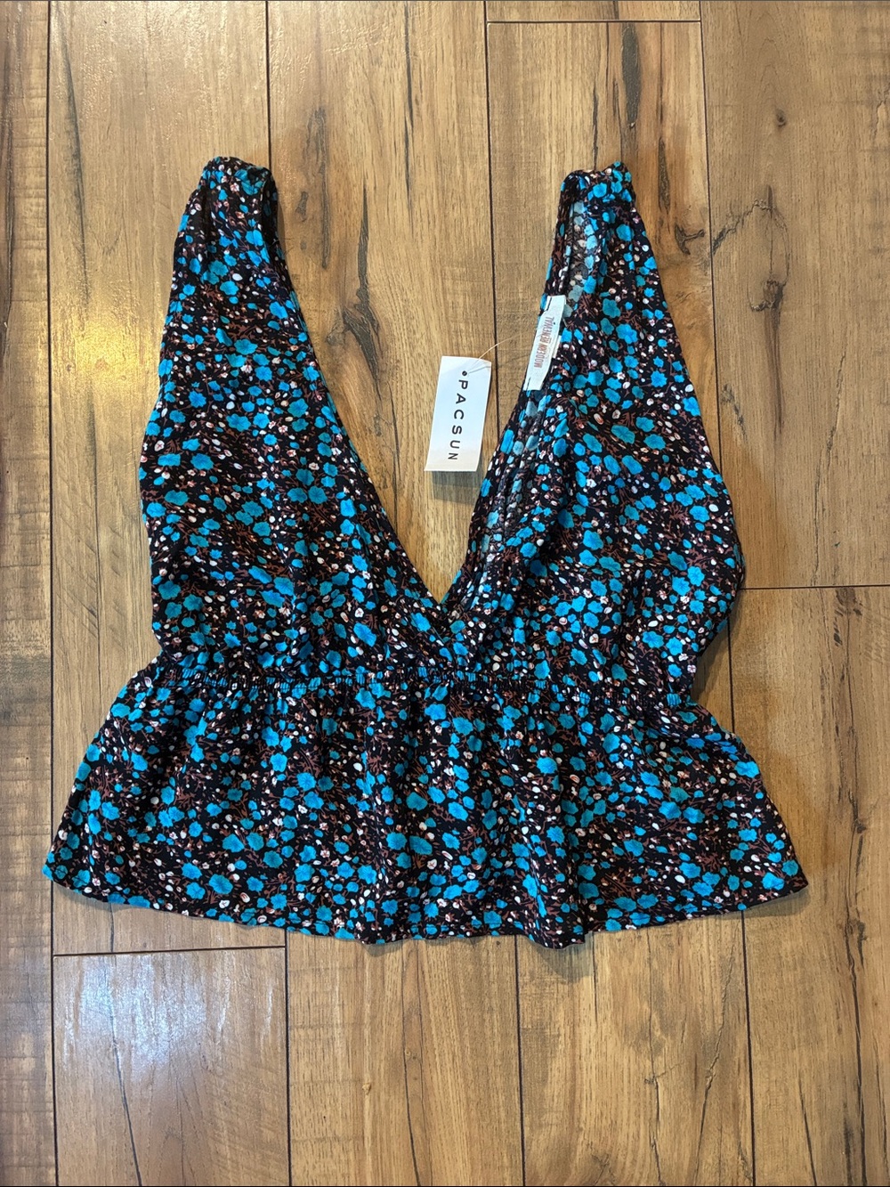 PacSun Black & Turquoise Floral V‑Neck Peplum Crop Top
